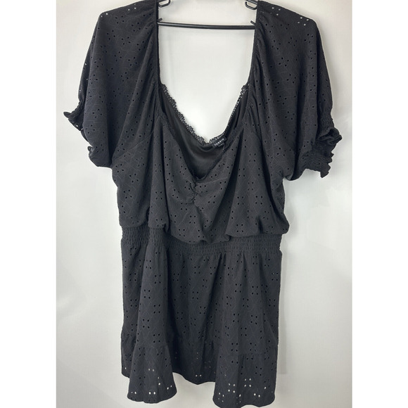 NWT Torrid Eyelet Smocked Waist & Sleeve Sweetheart Top Black Plus Size 5 5X - Picture 15 of 16